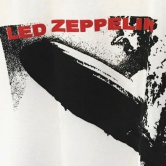 LED ZEPPELIN BLACK AND WHITE RED LETTER GRAPHIC WHITE TSHIRT - Picture 2 of 2